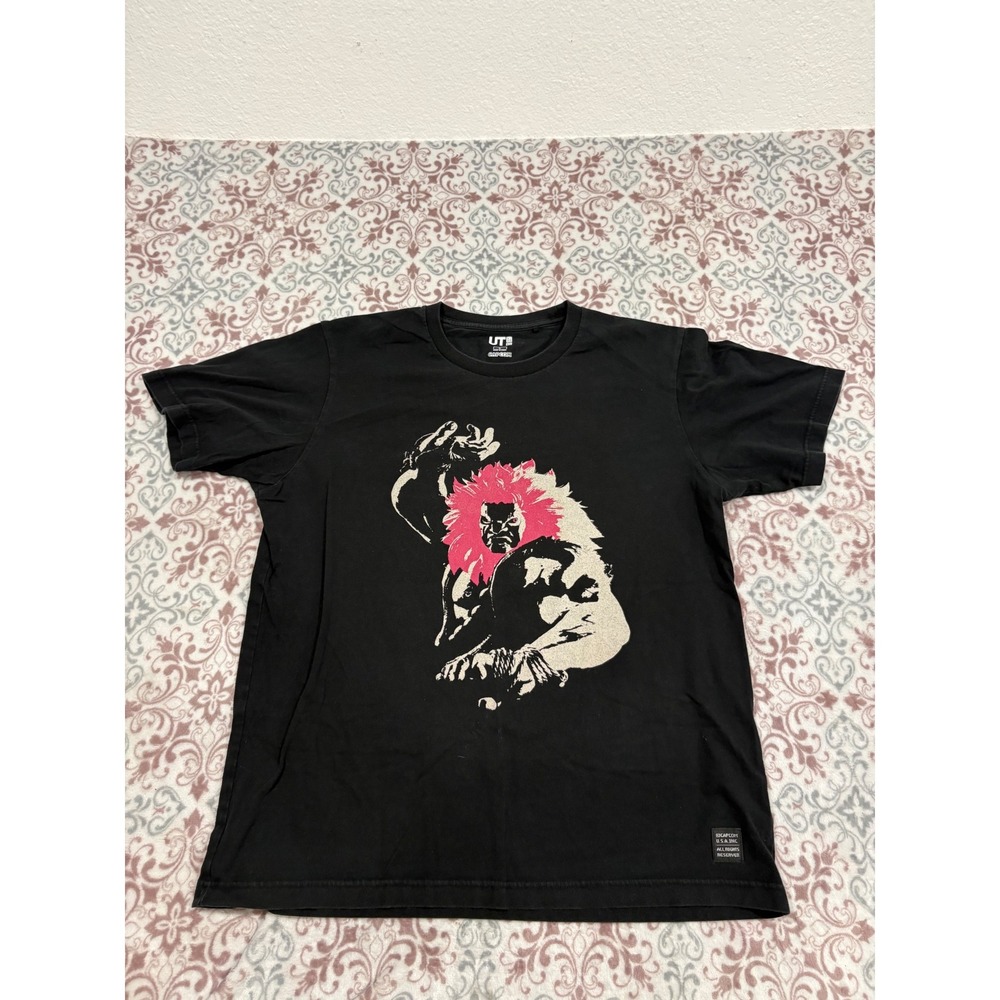 Uniqlo UT Capcom Street Fighter Akuma Graphic T-Shirt Mens Large Black Cotton